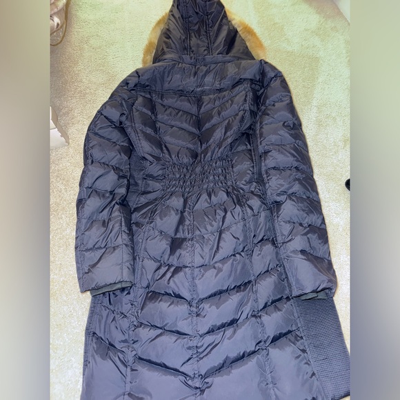 NWOT Navy MK Faux-Fur Hooded Chevron Down Puffer Coat - Picture 4 of 9